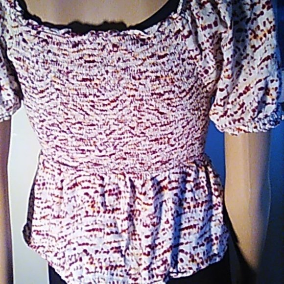 Old Navy Crop BOHO Top XS Elastic Bodice Ruffle Super Cute! - Picture 5 of 6